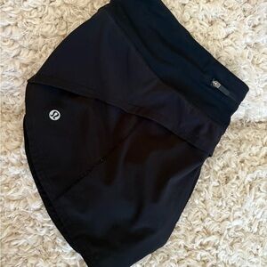 Lululemon Black speed up shorts